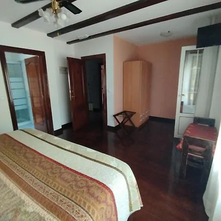 Hotel El Candano Pravia